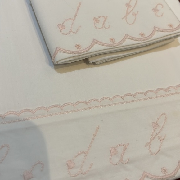 Brand new white cotton sheets for baby crib - Picture 5 of 6